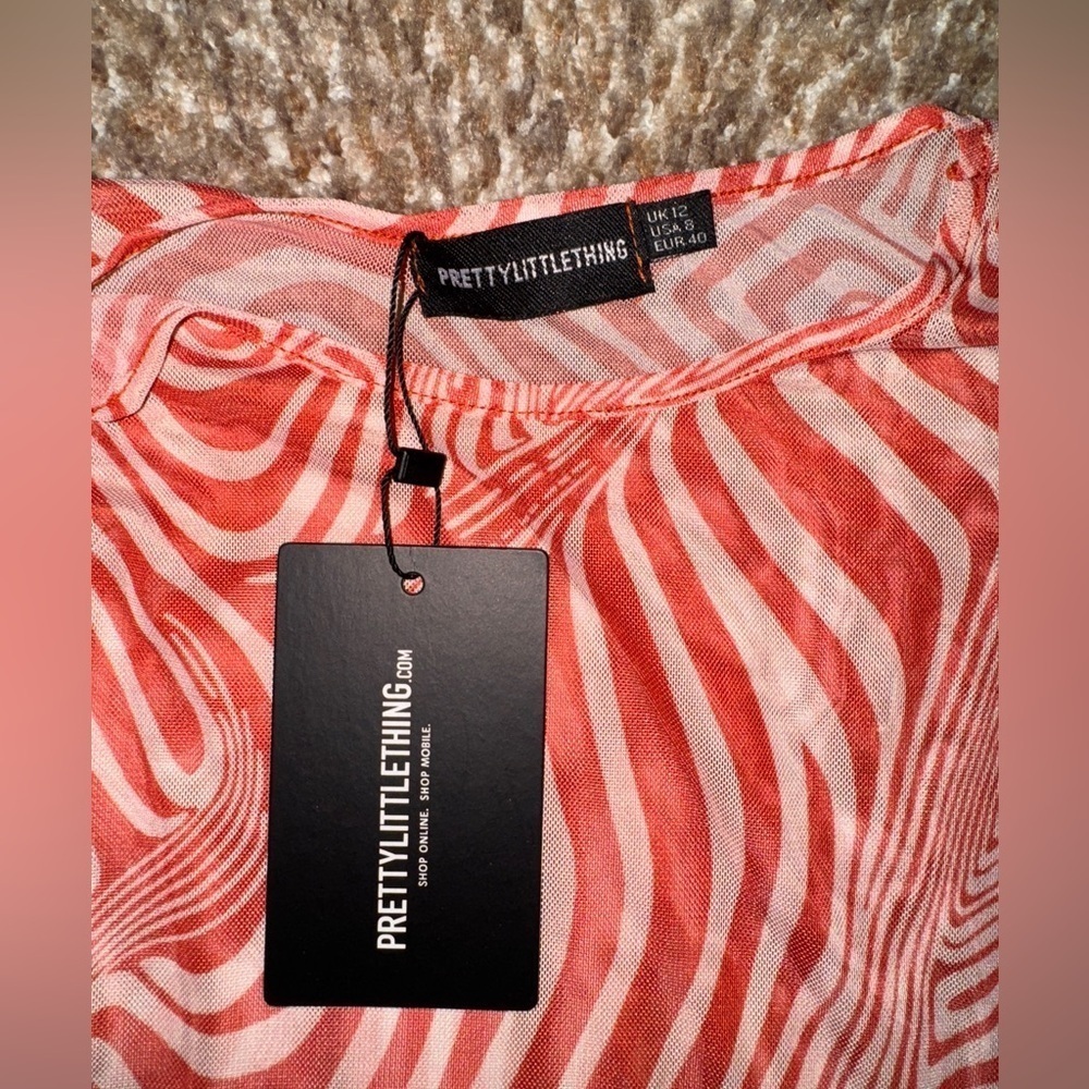NWT Pretty Little Things cover up size 8